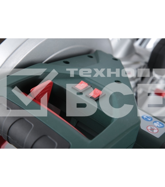 Торцовочная пила Metabo KGS 305 M 2000Вт 3700об/мин d=305мм
