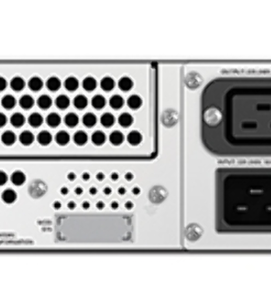 Источник бесперебойного питания APC Smart-UPS SMT2200RMI2UNC/2200 ВА/1980 Вт/8xIEC 320 C13/1xIEC 320 C19