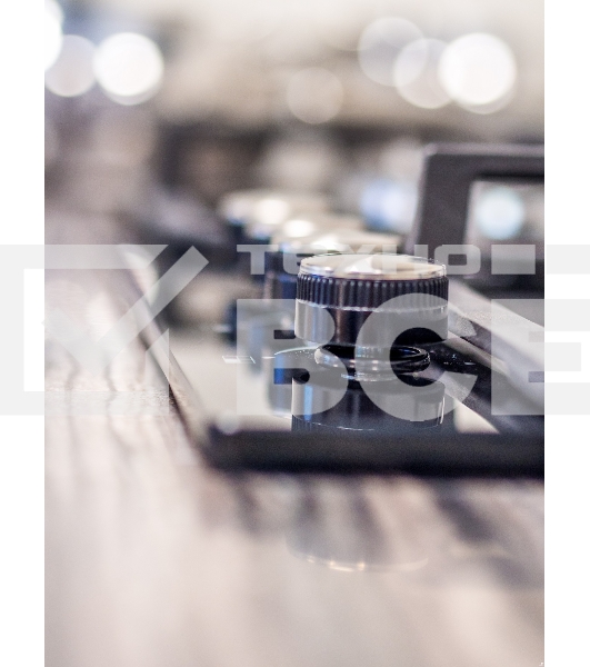 Панель варочная LEX GVG 640-1 BLгазовая 1000-3500Вт 4конфорки газ контроль