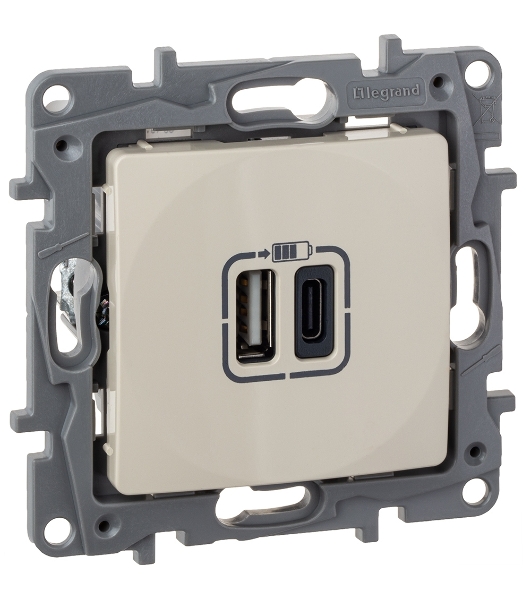 Зарядное устройство с двумя USB-разьемами тип A-тип С Legrand 240В/5В 3000мА - Etika - Цвет Слоновая кость