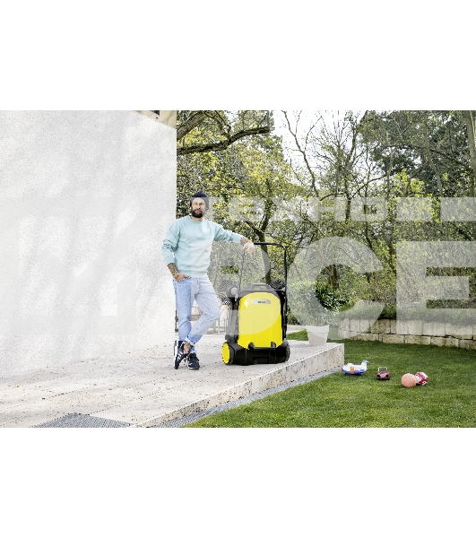 Ручная подметальная машина Karcher S 6 Twin