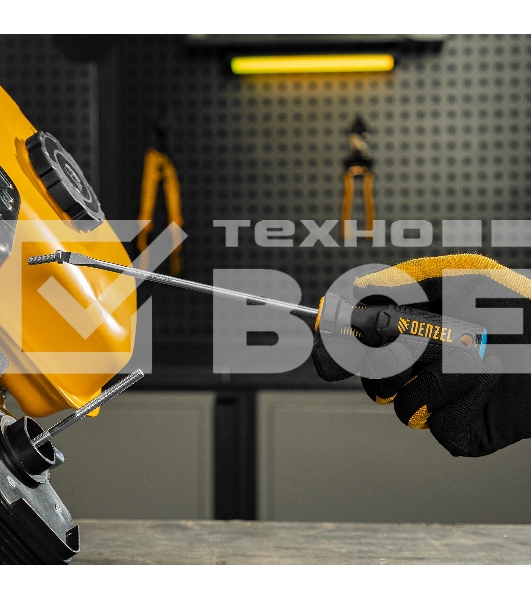 Отвертка SL5x150 мм, CrV, трехкомпонентная рукоятка Denzel