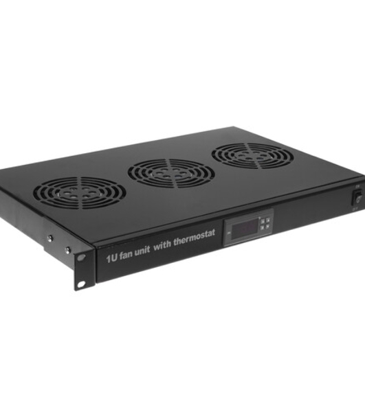 Блок вентиляторов Lanmaster (TWT-CB-FANV3-RACK) 3 вент. черный (упак.:1шт)