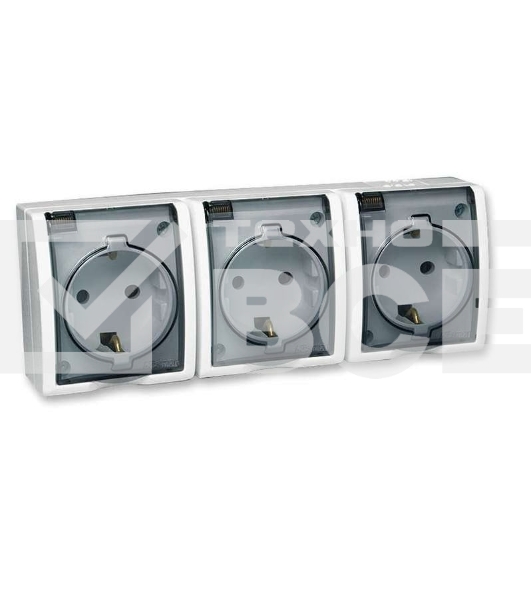 Розетка 3-м ОП Simon15 с защ. крышкой с заземл. IP54 бел. Simon 1594437-030