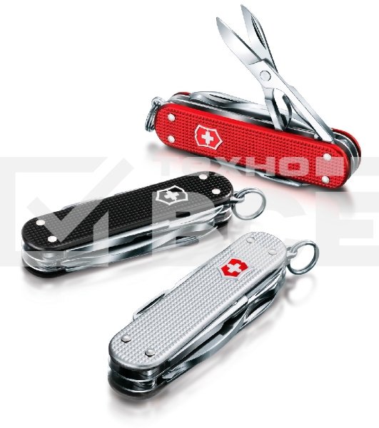 Нож перочинный Victorinox MiniChamp Alox (0.6381.26) 58мм 14 функций серебристый