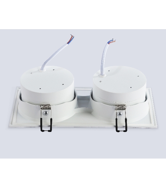 Светильник Ambrella light TN6659/2 WH белый IP44 GX53/2 220*110*48