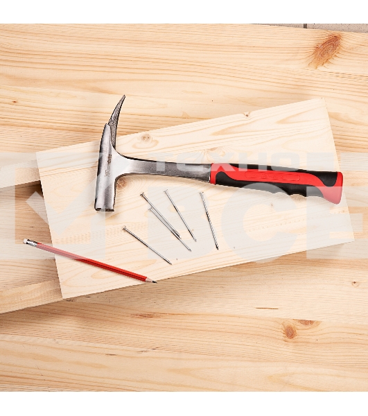 Молоток Matrix кровельщика 600г цельнометаллический двухкомпонентная рукоятка