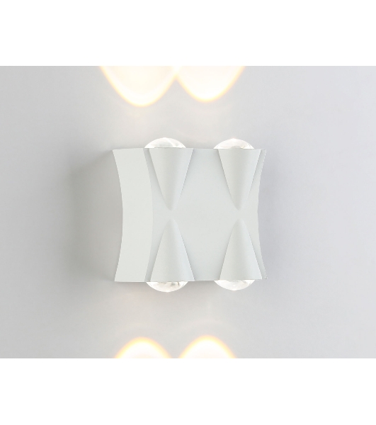 Светильник уличный светодиодный настенный ST4482/4 WH белый LED 4200K 4W IP54 90*80*45