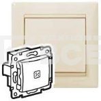 Механизм выключателя 1-кл. СП Valena 10А IP31 с подсветкой сл. кость (DIY-упак.) Legrand 695601, фото 1