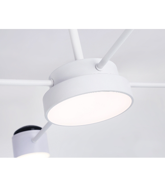 Потолочный светодиодный светильник с пультом Ambrella light FL51631/4+1 WH белый 3000K-6400K 48W 910*745*300 (ПДУ ИК)