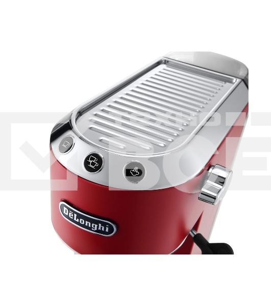 Кофеварка эспрессо DeLonghi EC685.R красный, исп. кофе - молотый/чалды, 1.1 л, 1350 Вт, 15 Бар.
