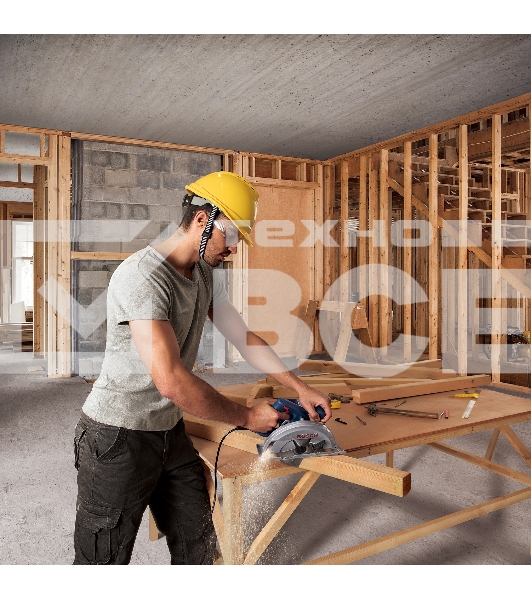 Циркулярная пила Bosch GKS 140 06016B3020