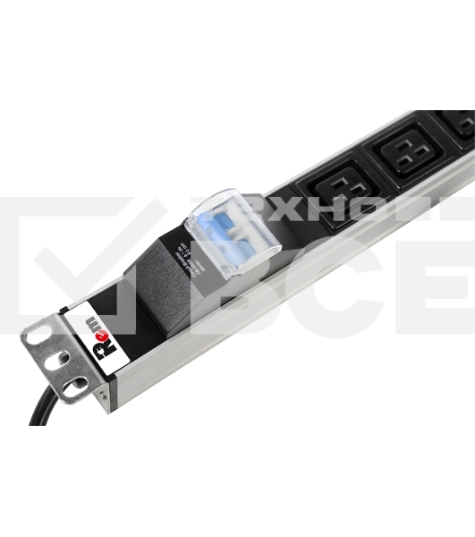 Блок силовых розеток Rem Rem-16, IEC 60320 С19 х 6, вход Schuko, шнур 3 м, 45х484х45 мм (ВхШхГ), 16А, автомат
