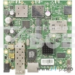 Роутер MikroTik RB922UAGS-5HPacD 922UAGS with 720MHz Atheros CPU, 128MB RAM, 1xGigabit LAN, USB, 1xSFP, miniPCIe, SIM slot, built-in 5Ghz 802.11a/c 2x2 two chain wireless, 2xMMCX connectors, RouterOS L4, фото2