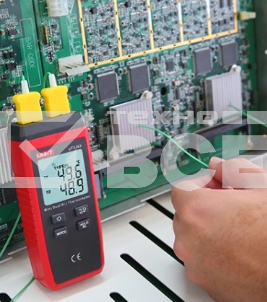 Миниатюрный термометр контактного типа UNI-T UT320D