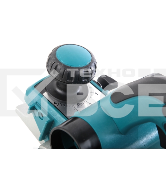 Рубанок Makita KP0810 Рубанок,{850Вт,16000об\м,ширина-82мм,глуб-4мм,3.2кг,кор,парал упор}