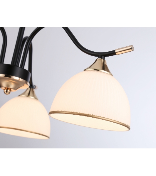 Светильник Ambrella light TR3161/3 BK/FGD черный/золото E27/3 max 60W D580*300