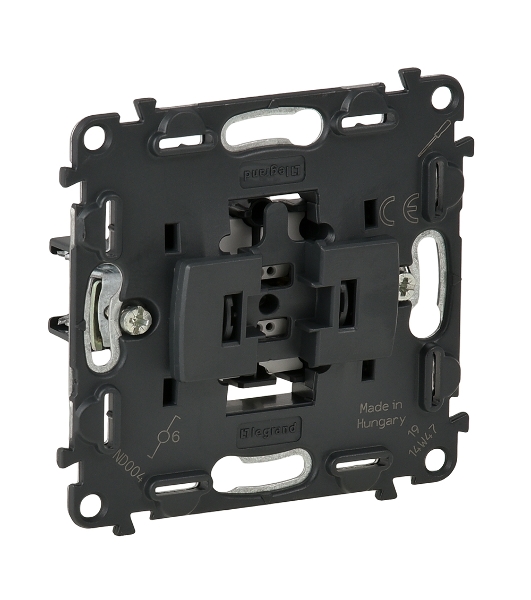 Переключатель 1-клавишный 10АХ 250В Valena Мех IN'MATIC