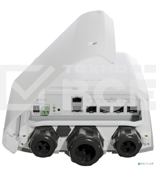 Коммутатор Mikrotik CRS305-1G-4S+OUT FiberBox Plus, 1*1Gbit RJ45, 4*SFP+, outdoor case