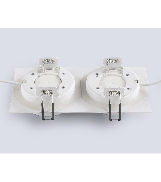 Светильник Ambrella light TN6741/2 WH белый IP44 GX53/2 210*110*57