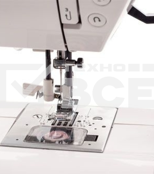 Швейная машина Comfort 1000 белый/черный