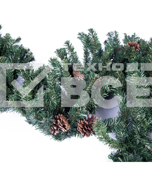 Еловый шлейф 2,7 м  с шишками, объем 36 см