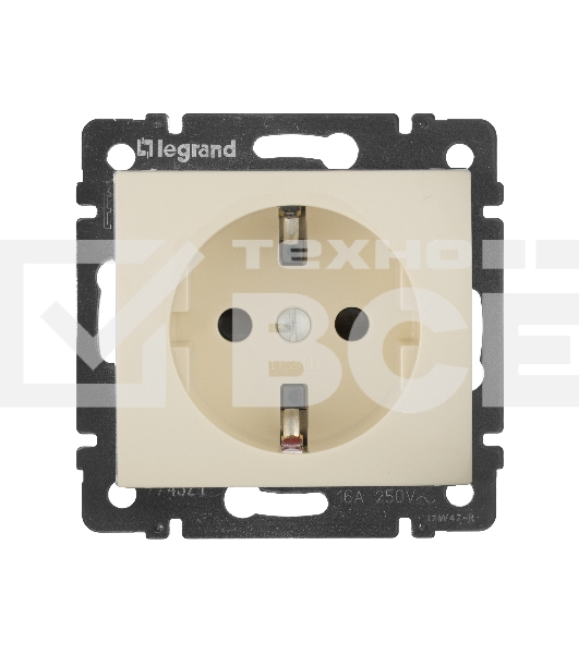 Розетка Legrand 774321 2К+3 со шторками, слон. кость Valena