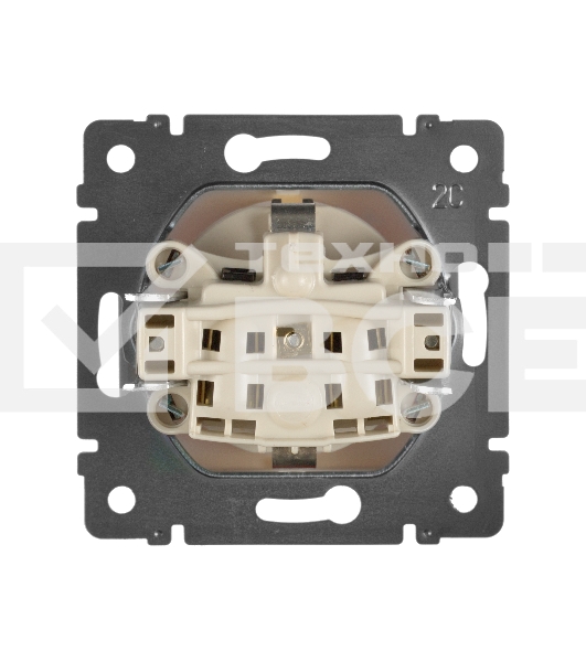 Розетка Legrand 774321 2К+3 со шторками, слон. кость Valena