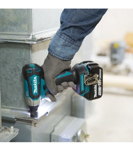 Гайковерт акк MAKITA DTW180Z  18В, Li-ion, 0-3600у\м, 180Нм, квадрат 3\8', 1.2кг, подсв, М8-М16