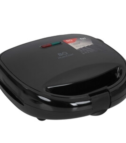 Вафельница BQ ST2001 черный, 4 in 1. MultiChef, 800 Вт, многофункциональный прибор 4 в 1, 4 пары панелей в комплекте: гриль, венские вафли, сэндвич, орешки, антипригарное покрытие панелей Non-Stick PRO, равномерный нагрев, вертикальное хранение, отсек для хранения шнура, 2 индикатора работы: нагрева и питания, диапазон температур нагрева: 230 °С, ненагревающаяся ручка, противоскользящие ножки, длина шнура: 0.7 м, напряжение: 220-240 В, 50-60 Гц, защита от поражения электротоком: класс I'
