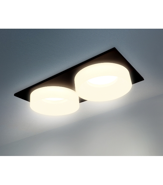 Светильник Ambrella light TN1319/2 SBK/FR черный песок/белый матовый GU5.3 182*92*45