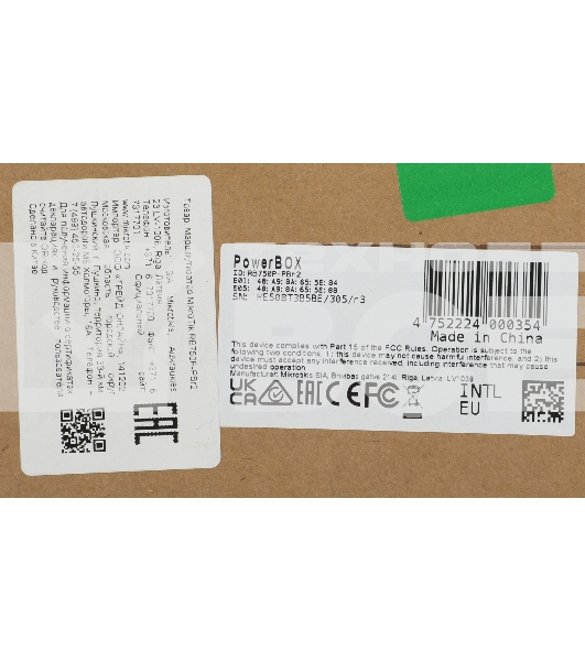 Маршрутизатор MikroTik RB750P-PBr2 PowerBox with 650MHz CPU, 64MB RAM, 5xLAN (four with PoE out), RouterOS L4, outdoor case, PSU, PoE, mounting set