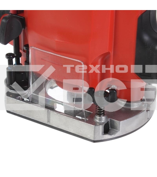 Фрезер Makita M3601