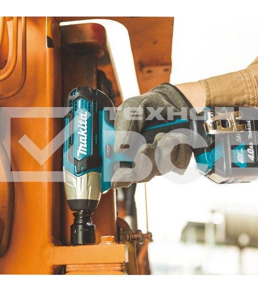 Гайковерт ак(уд) Makita TW140DWAE , 10.8В,2х2Ач Li-ion,0-3200у\м,140Нм,3\8',1.2кг,кейс,подсв,M8-M16 TW140DWAE