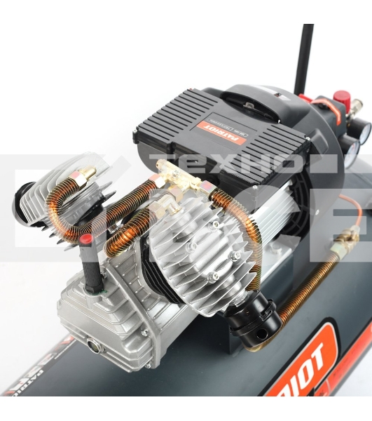 Компрессор Patriot поршневой масляный Professional 100-400, 400 л/мин, 8 бар, 2200 Вт, 100 л, быстросъемный 1/4