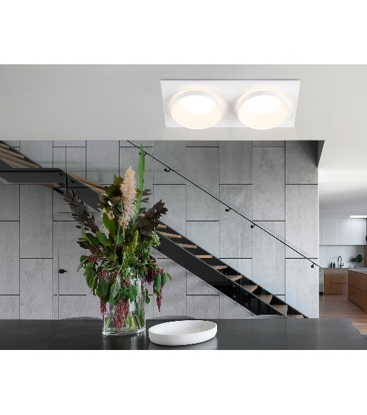 Светильник Ambrella light TN30711/2 WH белый GU5.3/2 182*92*36