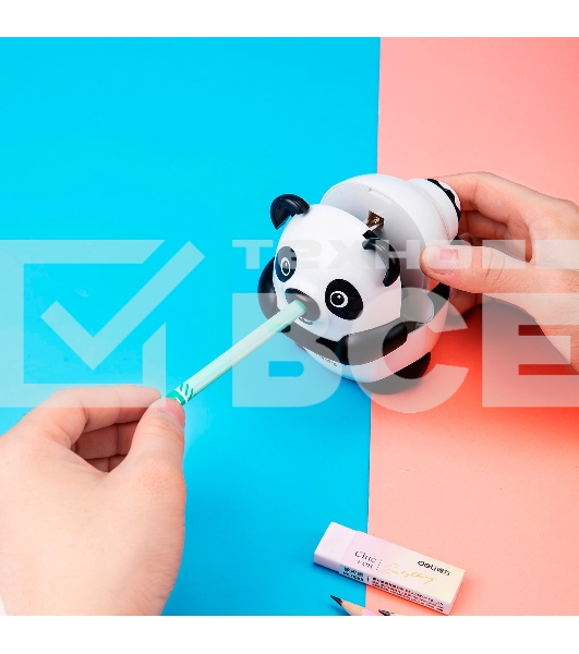 Точилка для карандашей механическая Deli Панда E0518, 1 отверстие, пластик, черный