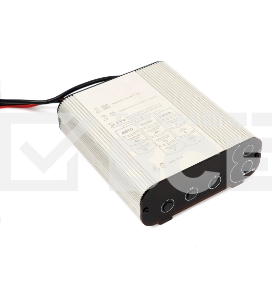 Компактное автоматическое зарядное устройство для аккумуляторов (АКБ)