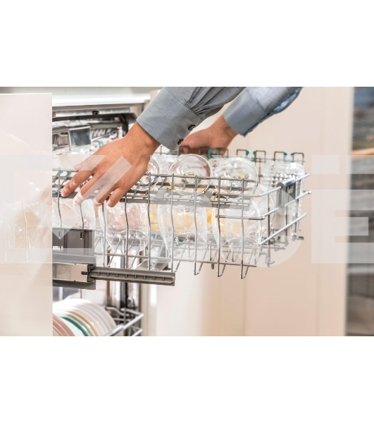 Встраиваемая посудомоечная машина Gorenje GV643E90 полноразмерная