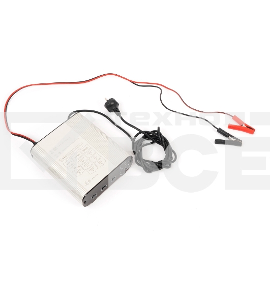 Компактное автоматическое зарядное устройство для аккумуляторов (АКБ)