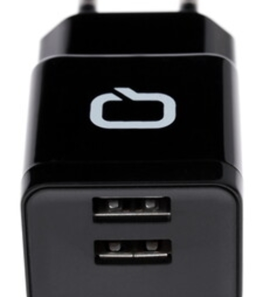 Автомобильное зарядное устройство QUMO 2A, 2 USB, 1A+1A черный, кабель Apple 8 pin в комплекте