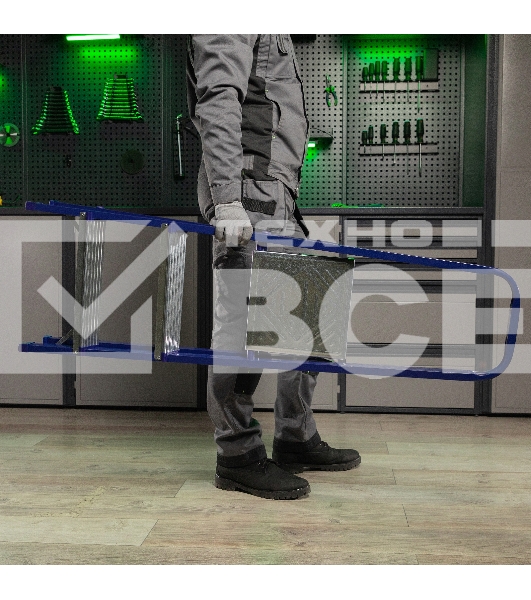 Стремянка СИБРТЕХ , 3 ступени, стальная   СИБРТЕХ   Pоссия 97843