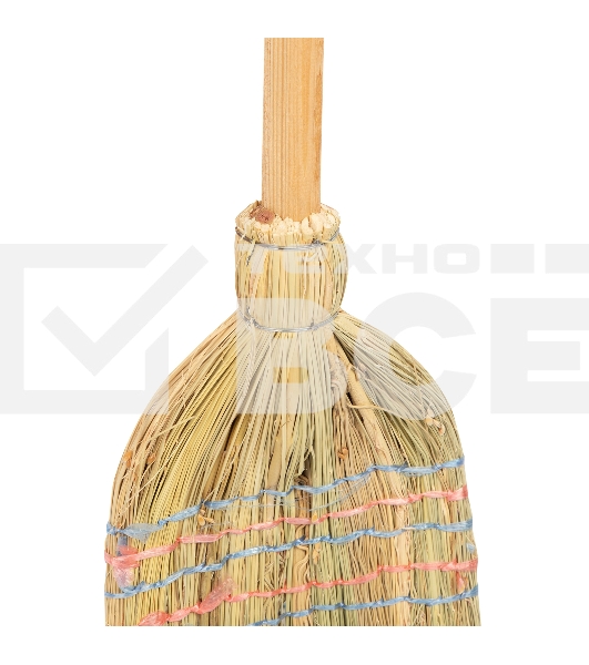 Метла Россия натуральная, деревянный черенок 93337