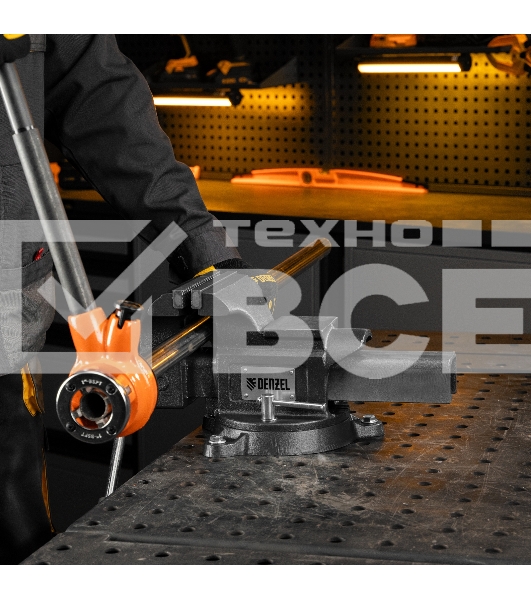 Тиски слесарные BVH-150, 150 мм, поворотные, стальная направляющая, с наковальней Denzel