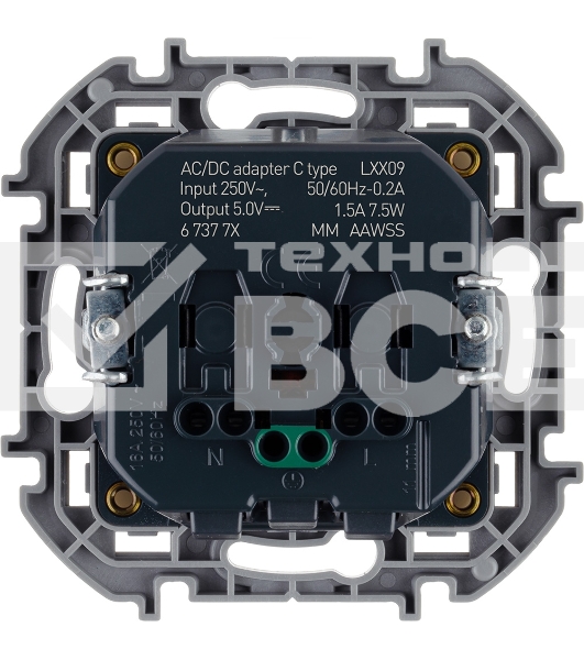 Розетка 2К+З немецкий стандарт 16А 250В с зарядным устройством USB C 1.5А 5В слоновая кость