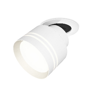 Светильник Ambrella Light XM8101526 SWH/FR белый песок/белый матовый GX53 (A2241, A2105, C8101, N8477)