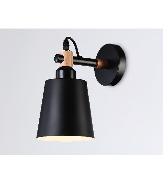Светильник Ambrella light TR82213 BK/LW черный/светлое дерево E27 max 40W 230*130*190