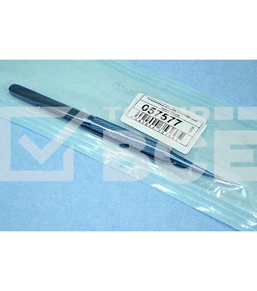 Титановый пинцет TS-11 заострённый синий 140мм