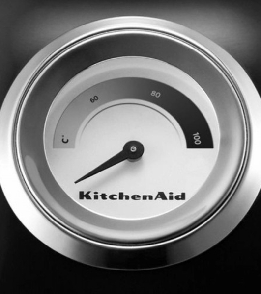 Чайник электрический KitchenAid 5KEK1522EBK Artisan 1.5 л, чугун