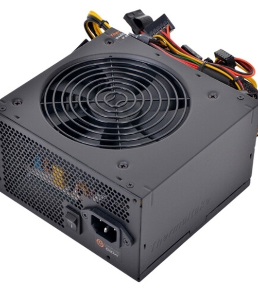 Блок питания Thermaltake ATX 550W LT-550P (24+4+4pin) APFC 120мм fan 5xSATA RTL